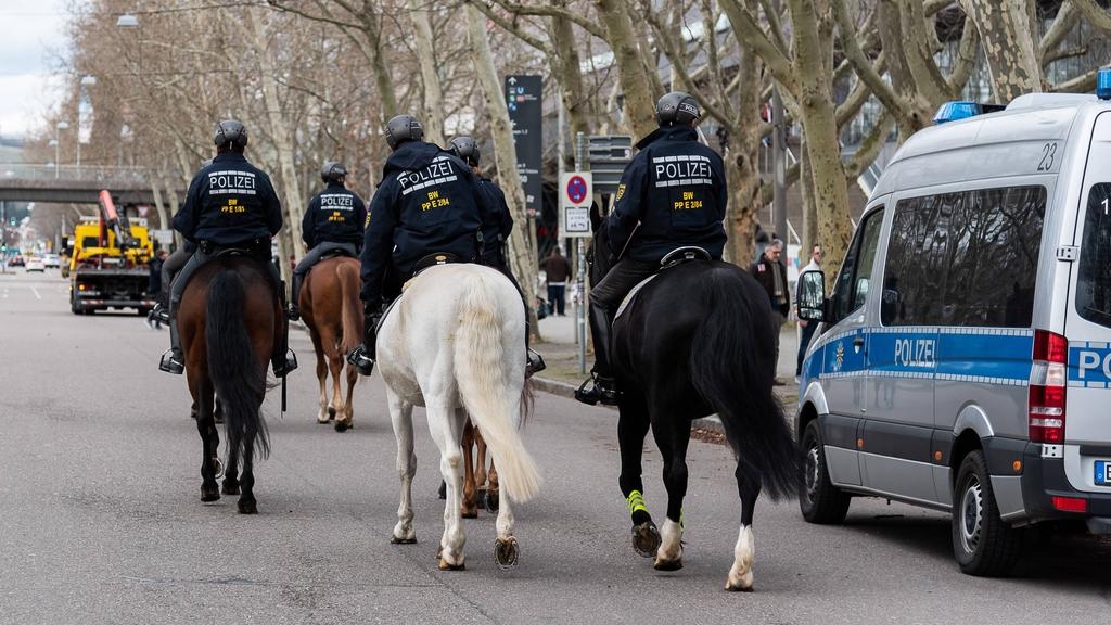 Полицията в областния център Манхайм обяви че води разследване във