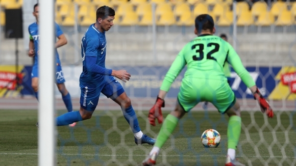 Халфът на Левски Стайн Спирингс говори след поражението на тима