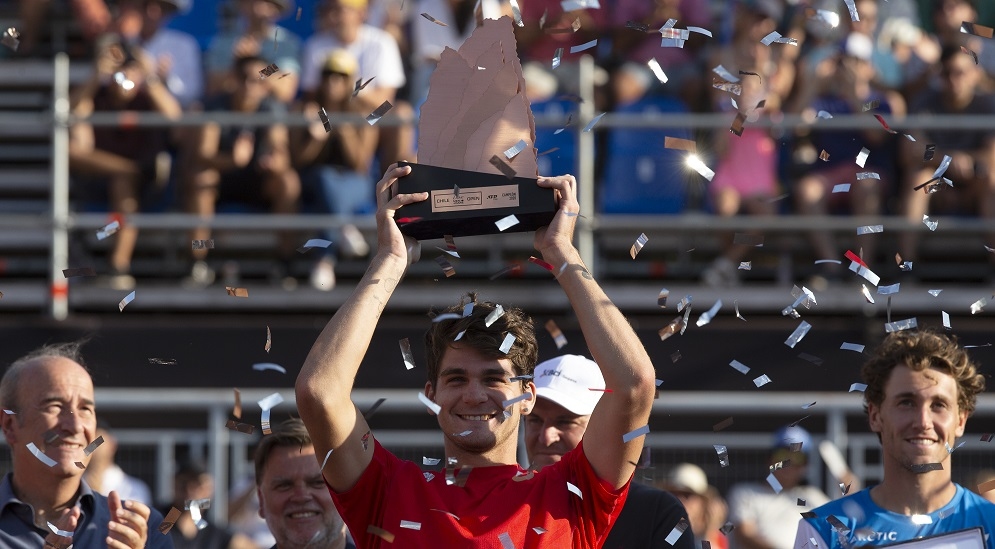 Участващият с уайлд кард Тиаго Сейбот Вилд спечели титлата от