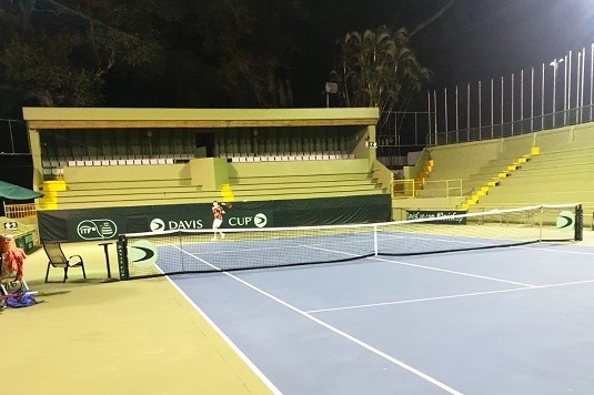 Тенисистите от националния отбор на България за Купа Дейвис започнаха