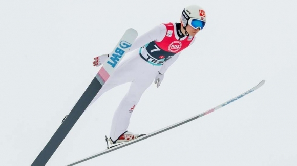 Норвегия спечели отборната надпревара от Световната купа по ски скок пред