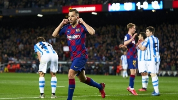 Левият защитник на Барселона Жорди Алба прикова вниманието на медиите