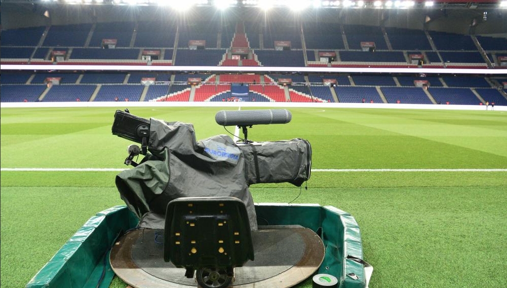 Полицията в Париж обяви официално че мачът между местния Пари
