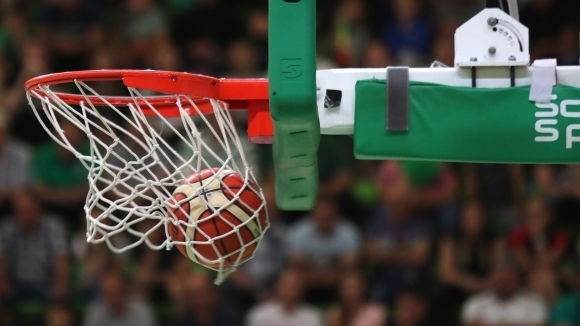 Ръководството на Българска федерация по баскетбол спира временно първенствата при