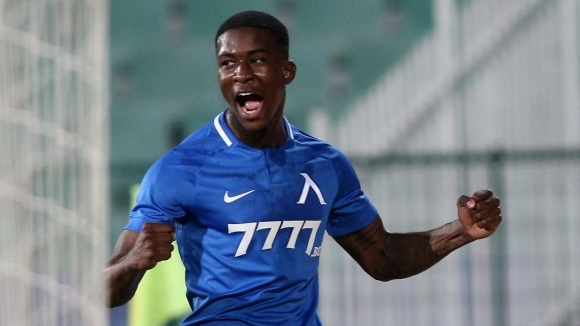 Резултатите от теста за вирус COVID 19 на нападателя на Левски