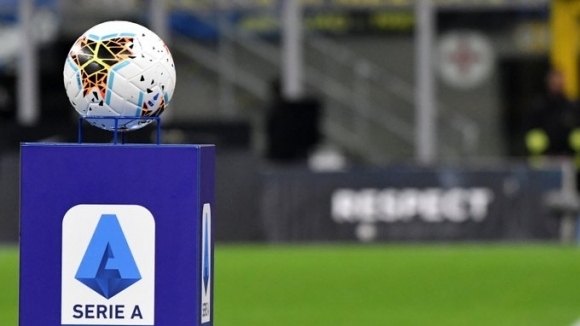 С увеличаването на броя на заразените от коронавирус в Серия