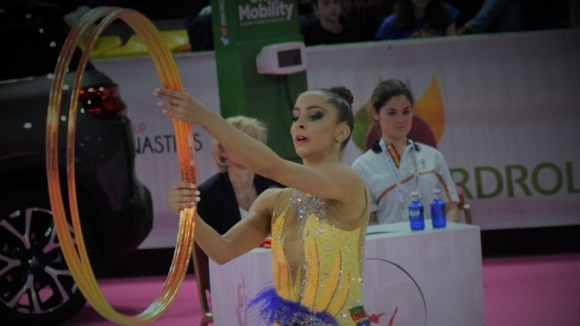 Стефани Кирякова от националния ансамбъл по художествена гимнастика отговори на