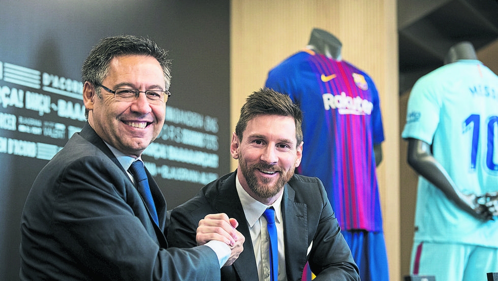 Президентът на Барселона Джосеп Мария Бартомеу е поискал от футболистите