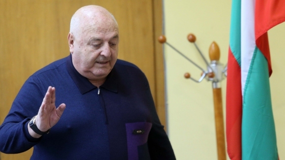 Президентът на Славия Венцеслав Стефанов призова да не се избързва
