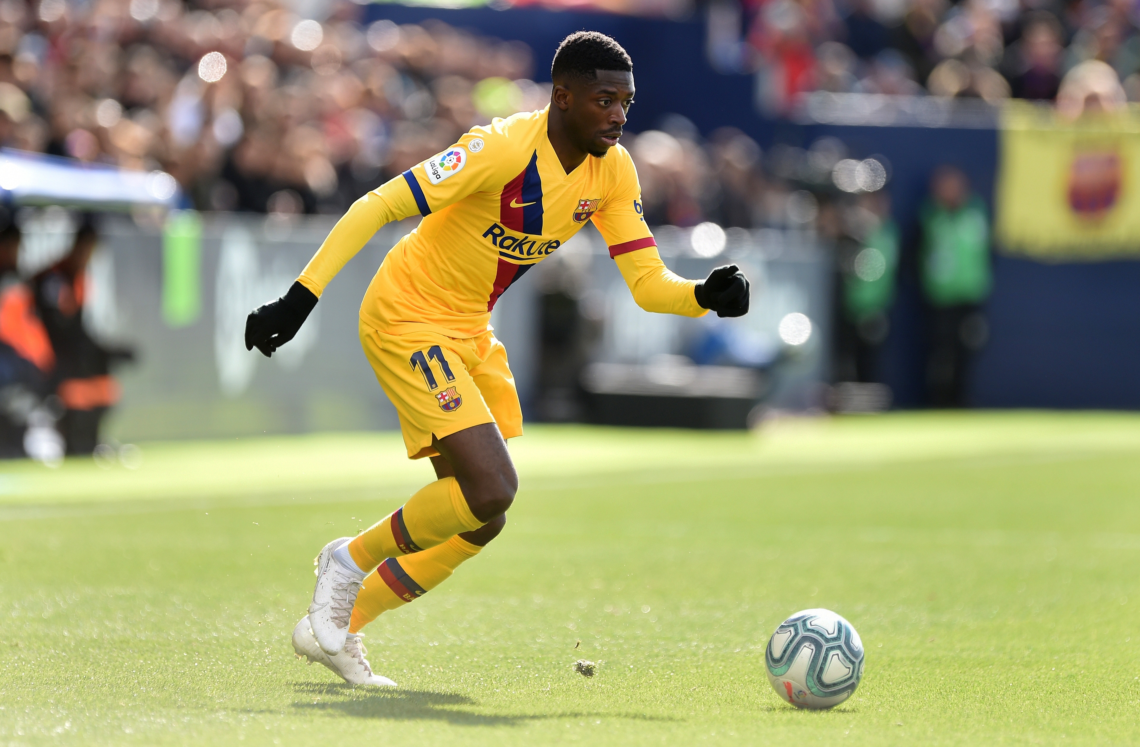 Ръководството на Барселона няма намерение да изслушва оферти за Усман