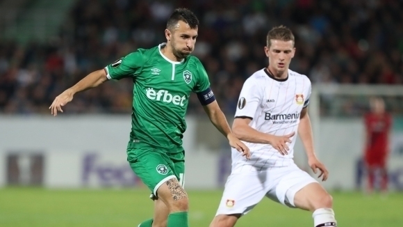 Капитанът на Лудогорец Светослав Дяков показа как поддържа форма в