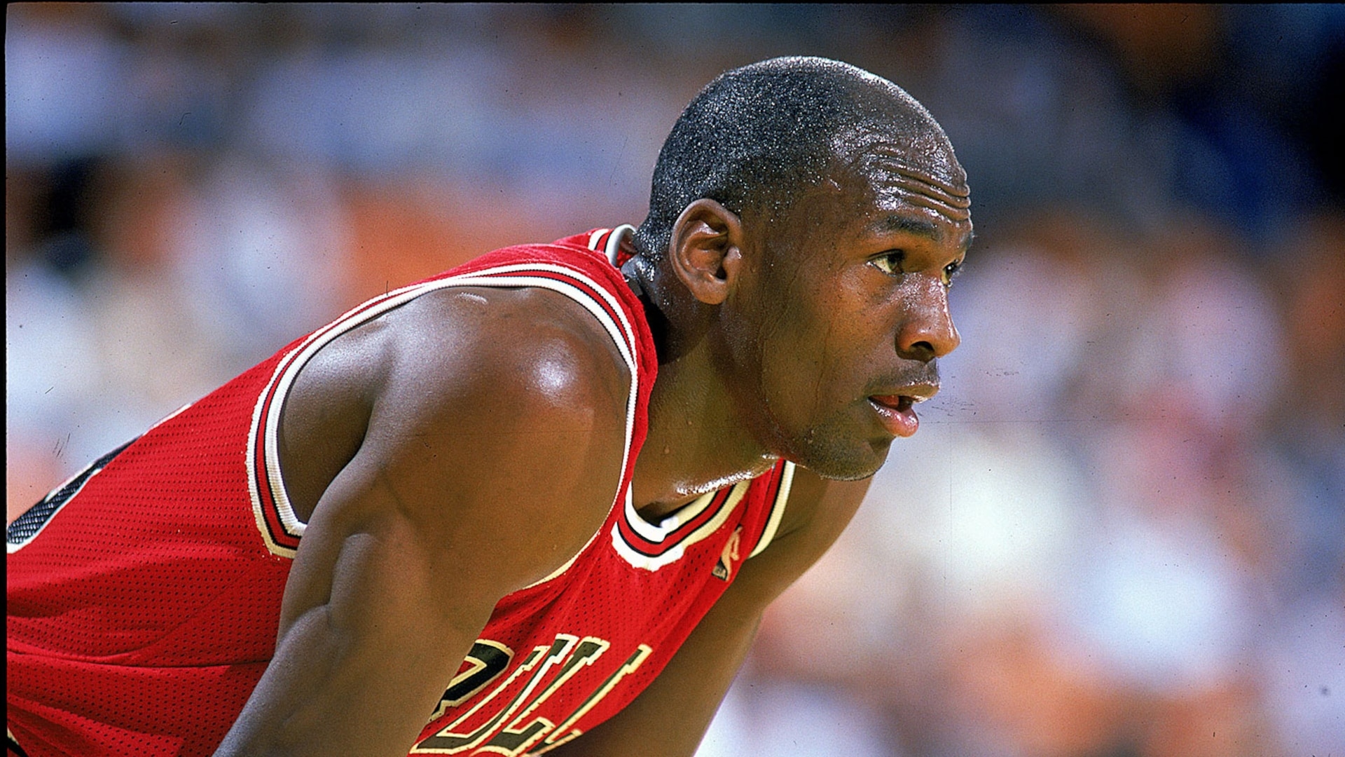 На 28 март 1990 г. баскетболната икона Майкъл Джордан нанизва
