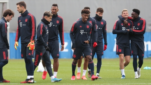 Футболистите на Байерн Мюнхен ще подновят тренировки в понеделник при