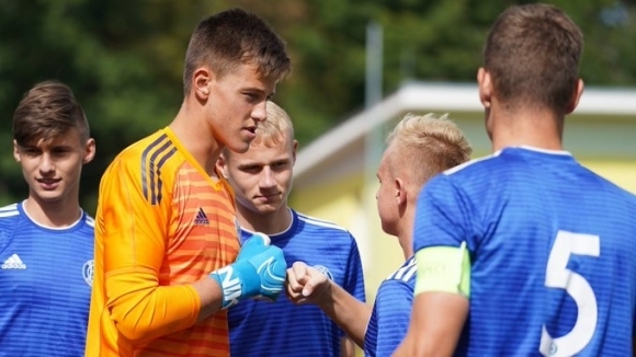 Манчестър Юнайтед привлече 16-годишния чешки вратар Радек Витек от състава