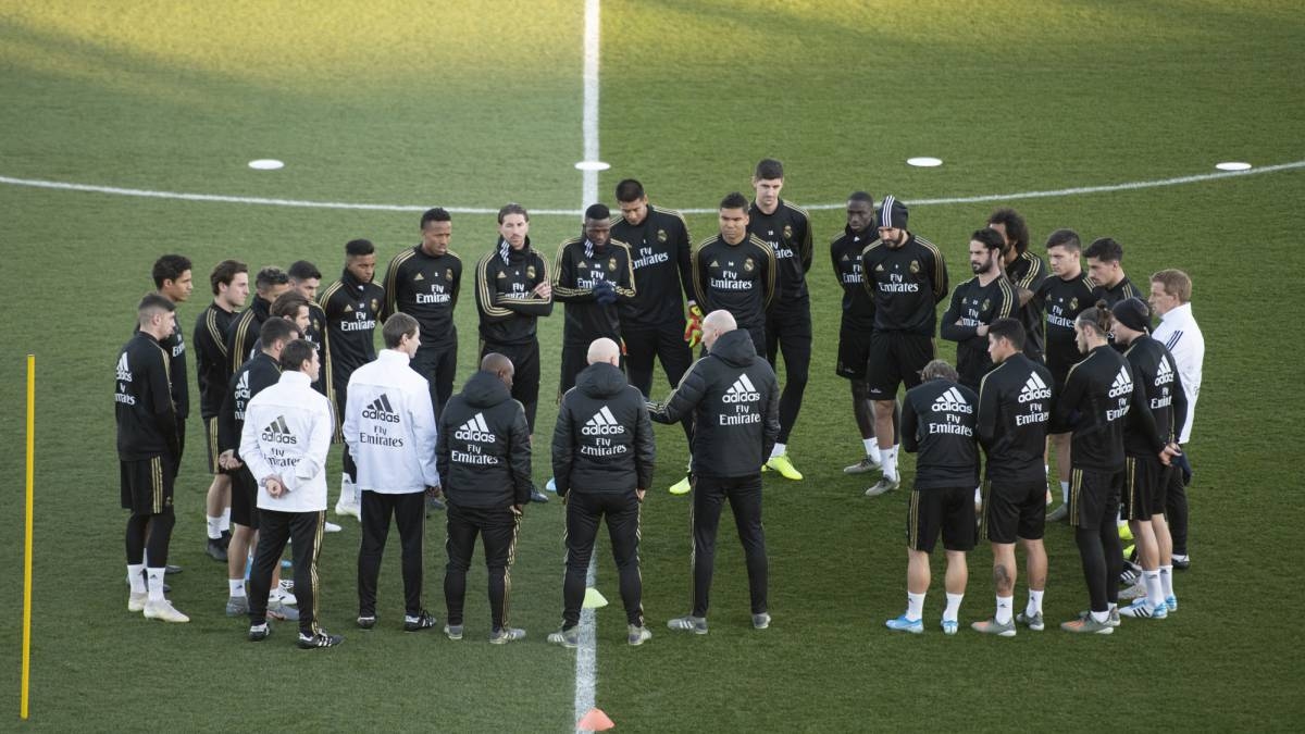 Новината че Реал Сосиедад ще поднови тренировъчни занимания във вторник