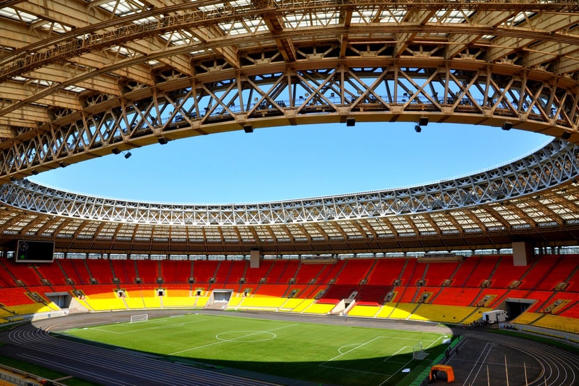 Московският стадион Лужники е готов да помогне на УЕФА и