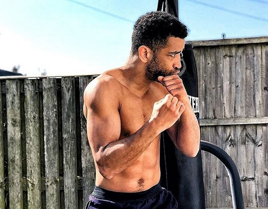 Европейският шампион по бокс за професионалисти Сам Максуел успя да