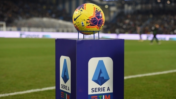 Италианският футбол вероятно ще се поднови с мачовете от Серия