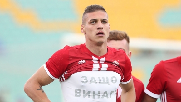 Бившият футболист на ЦСКА София Кирил Десподов предизвика множество коментари в