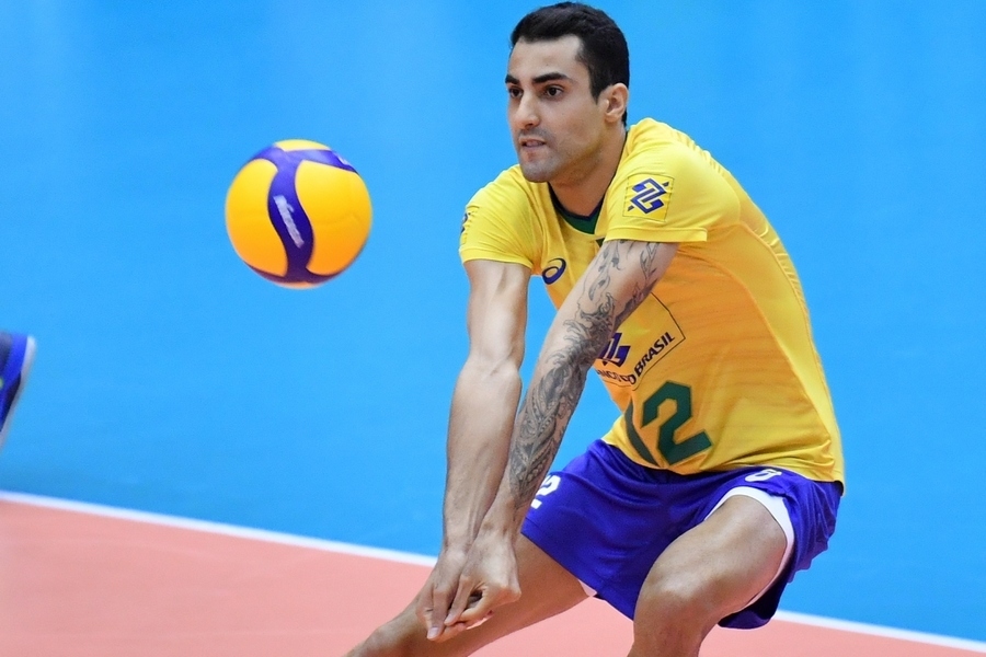 Волейболният национал на Бразилия Дъглас Соуза разказа какво място иска
