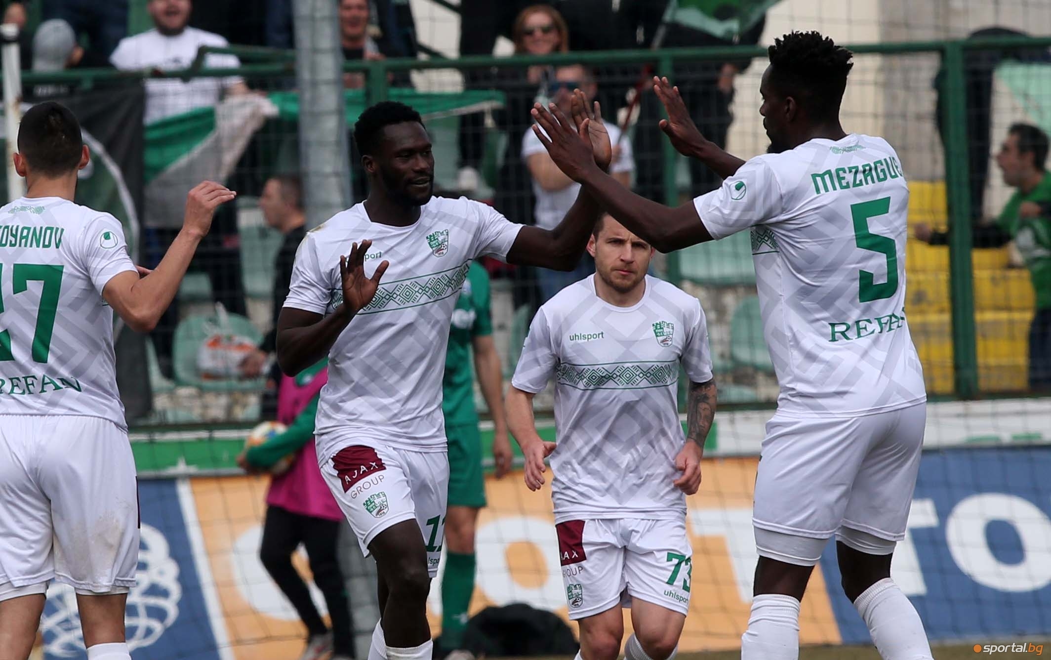 Берое може да доиграе сезона с юноши ако БФС вземе