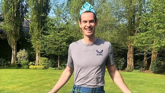 Британската тенис звезда Анди Мъри определено не скучае по време