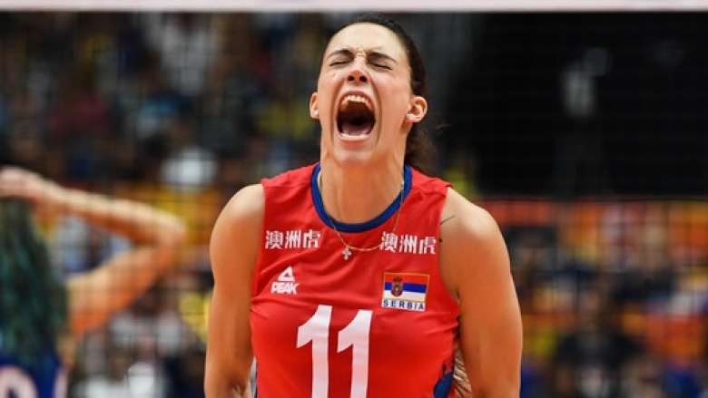 Турският волейболен гранд Фенербахче Истанбул и старши треньорът на тима