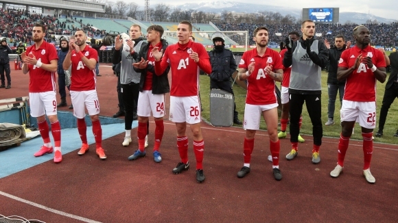Ръководството на ЦСКА София е изплатило пълните заплати на играчите си