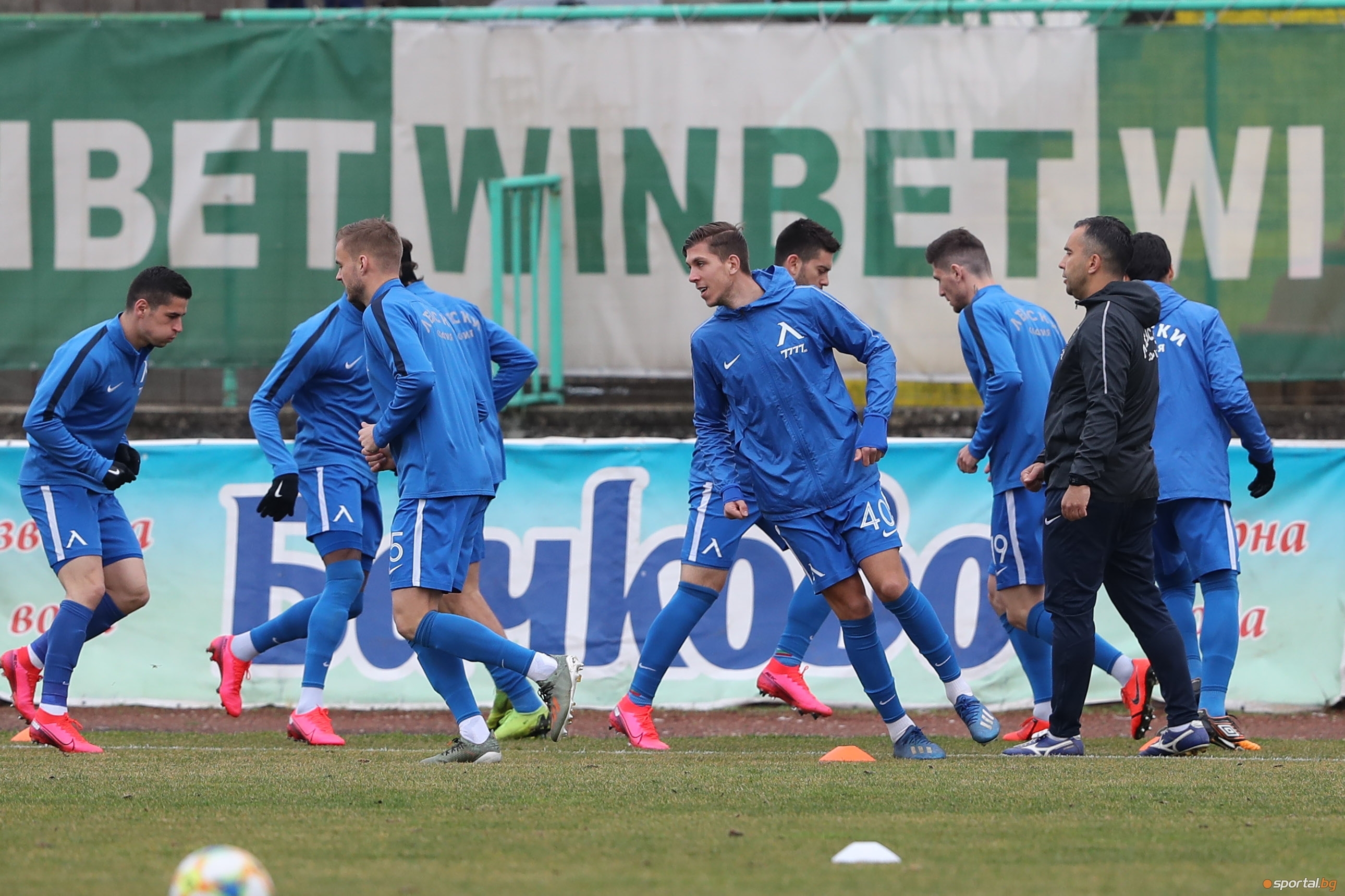 Ръководството на Левски ще въведе таван на заплатите за новопривлечените