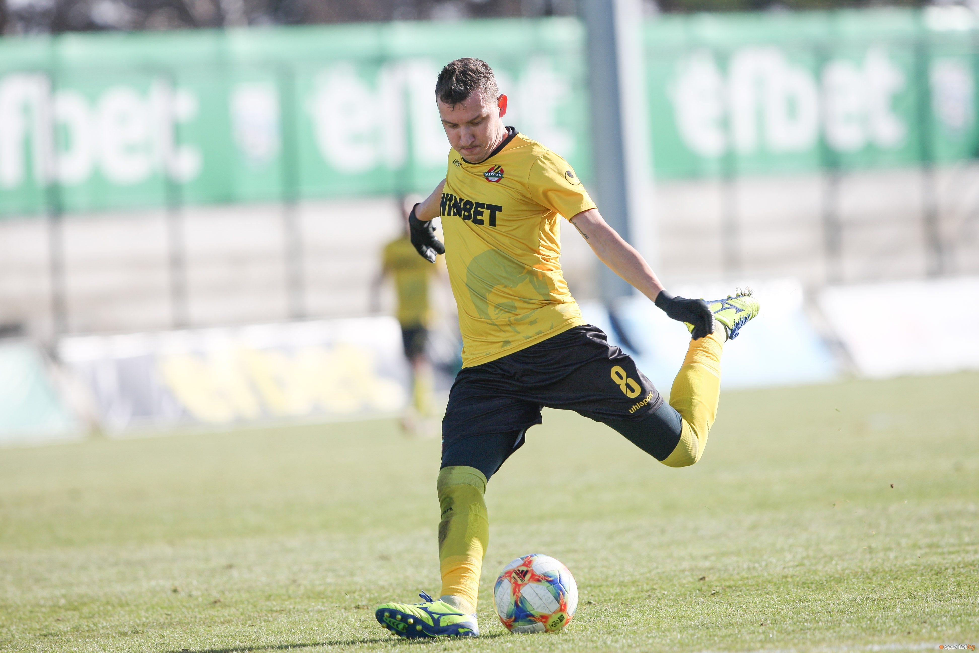 Звездата на Ботев Пловдив Тодор Неделев и други популярни имена