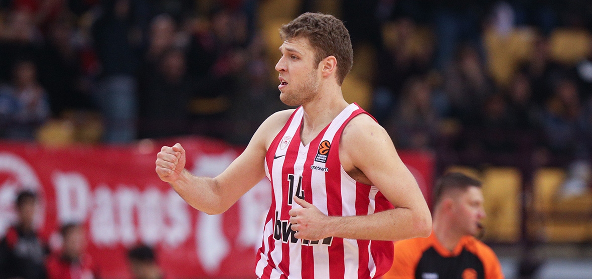 Финалистът в Евролигата по баскетбол от миналия сезон Анадолу Ефес