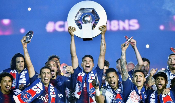 Френската футболна лига е взела окончателното решение да обяви Пари