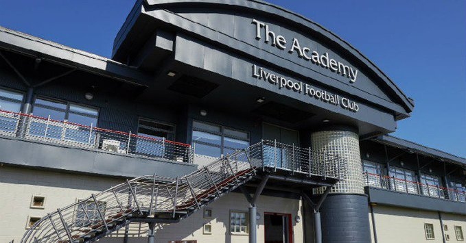 Сезонът на младежката лига 2019 20 г в Англия е прекратен