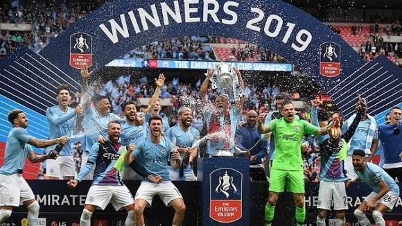 Финалът на Купата на Англия е планиран да се проведе