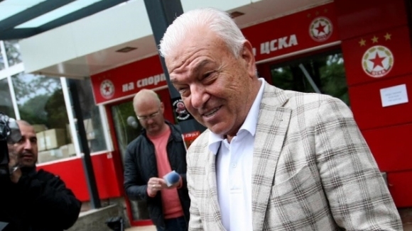 Бившият собственик на ЦСКА Петър Манджуков направи огромно дарение на