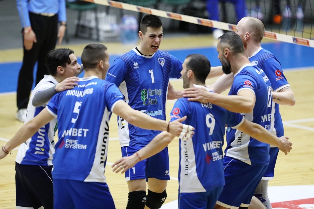 Отсега във волейболните ни среди се говори че за новия