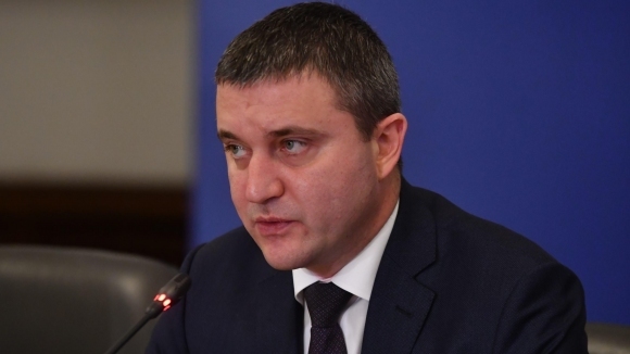 Финансовият министър Владислав Горанов коментира нападките на Васил Божков спрямо