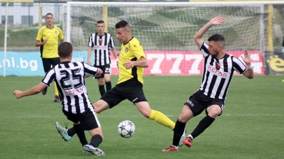 Футболните клубове в Пловдив се обединиха с искане децата от