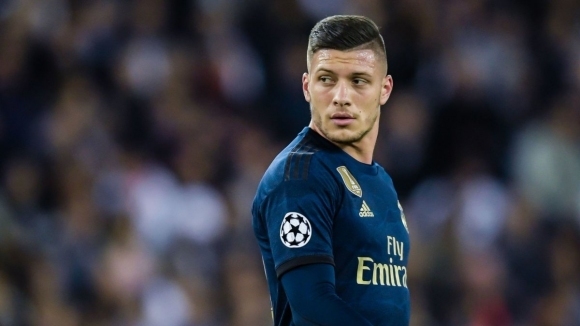 Нападателят на Реал Мадрид Лука Йович ще се възстановява цели