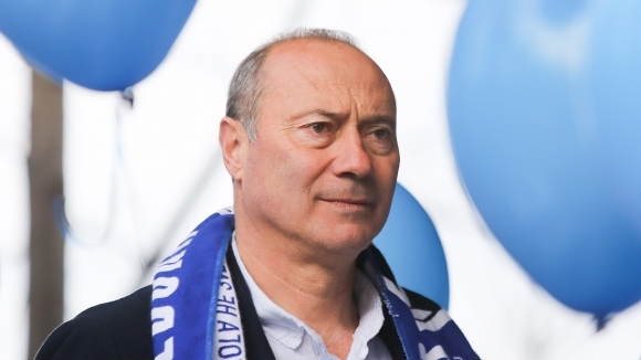 Последният шампион като треньор на Левски Емил Велев – Кокала