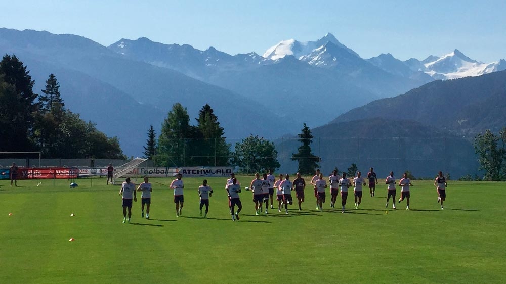 Професионалните футболни отбори в Швейцария получиха разрешение да тренират днес
