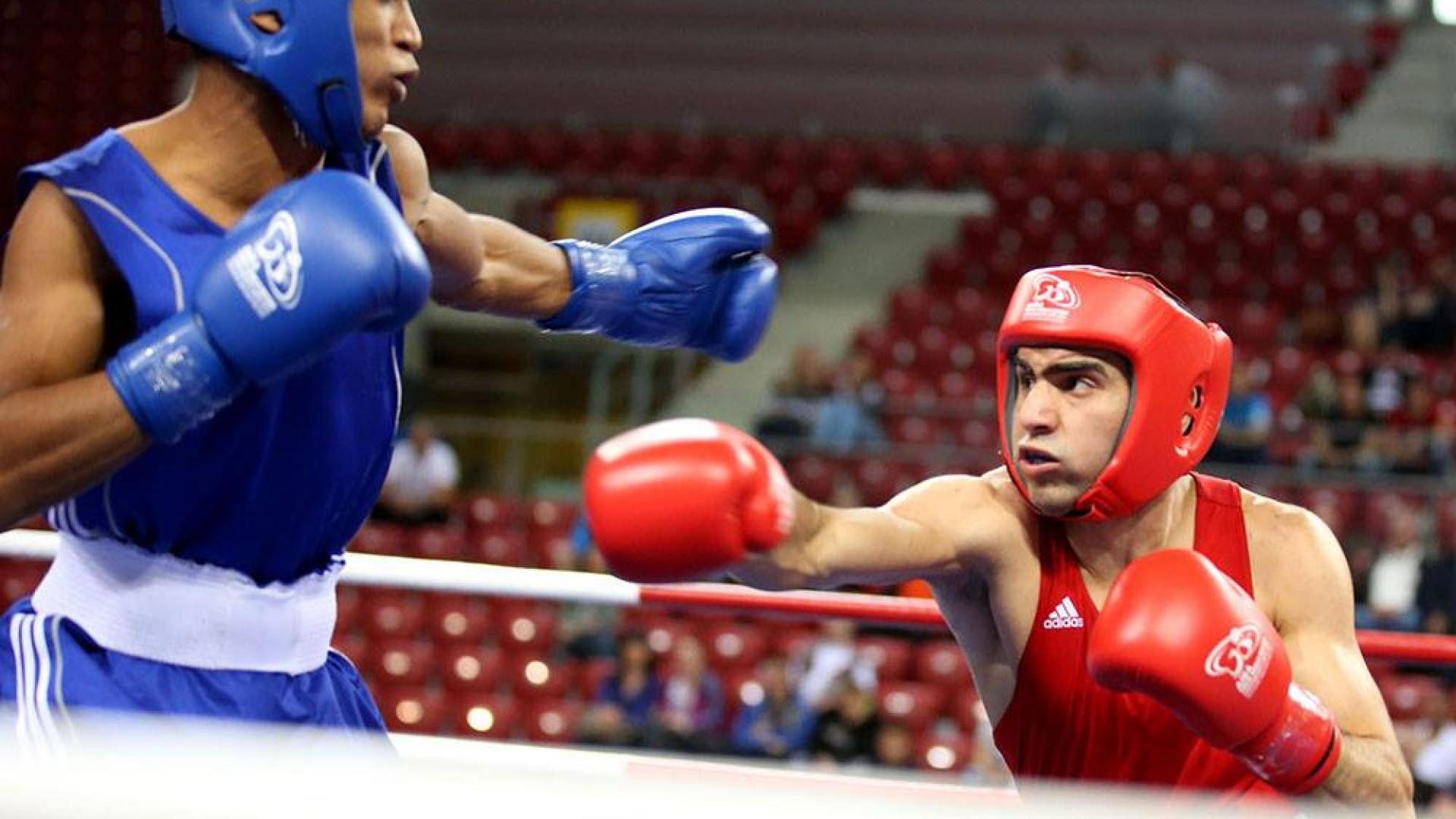 Българският бокс взима двама олимпийски шампиони от световната сила в