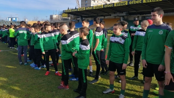 След двумесечната пауза заради пандемията от коронавирус детско юношеската школа на