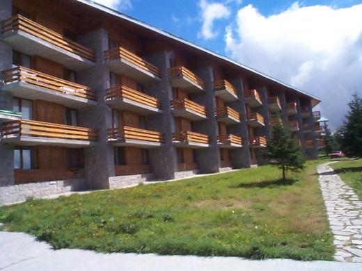 Полиция и здравни инспектори ще дебнат олимпийците ни които се