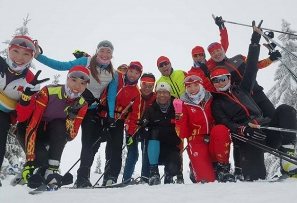 Легендарният бивш норвежки биатлонист Оле Ейнар Бьорндален обяви че тръгва
