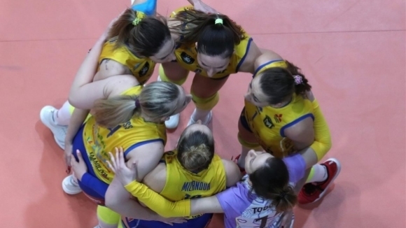 Шесткратните шампионки на България от Марица Пловдив искат да играят