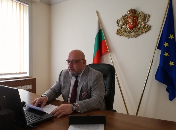 Министърът на младежта и спорта Красен Кралев издаде Заповед №-09-533/20.05.2020
