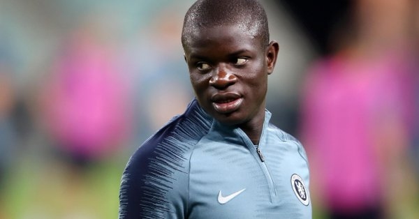 Халфът на Челси Н 039 Голо Канте пропусна първата тренировка след паузата