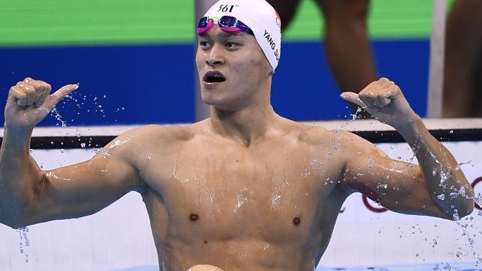 Светът около плувеца Сун Ян се срива след като олимпийският
