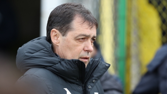 Треньорът на Левски Петър Хубчев е увеличил натоварванията на футболистите